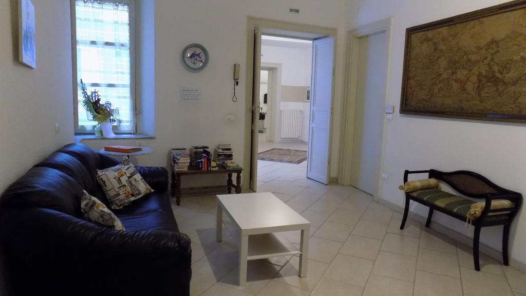 Vespa B&B Palermo Exterior photo